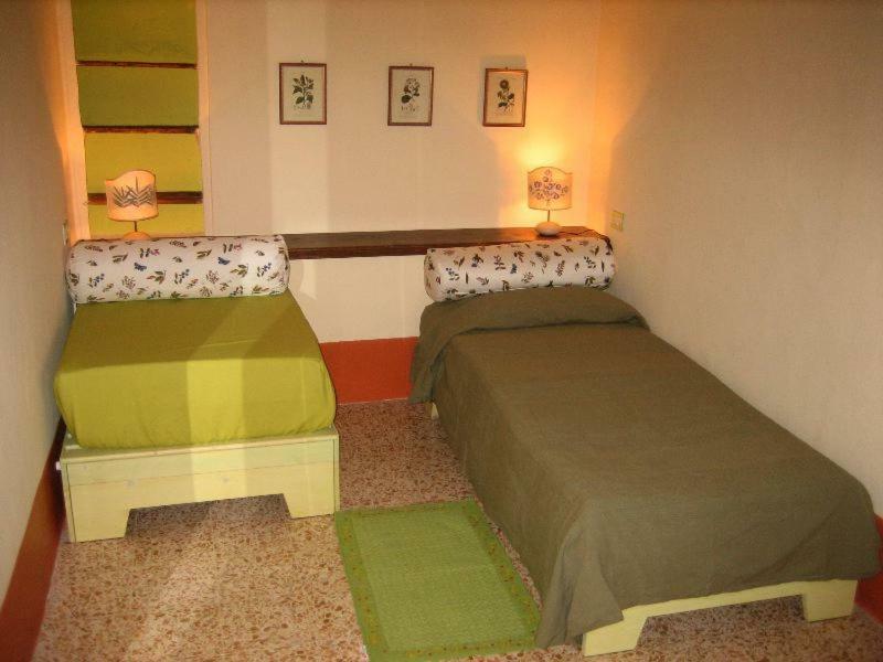 Bed & Breakfast Del Teatro Cagli Kültér fotó